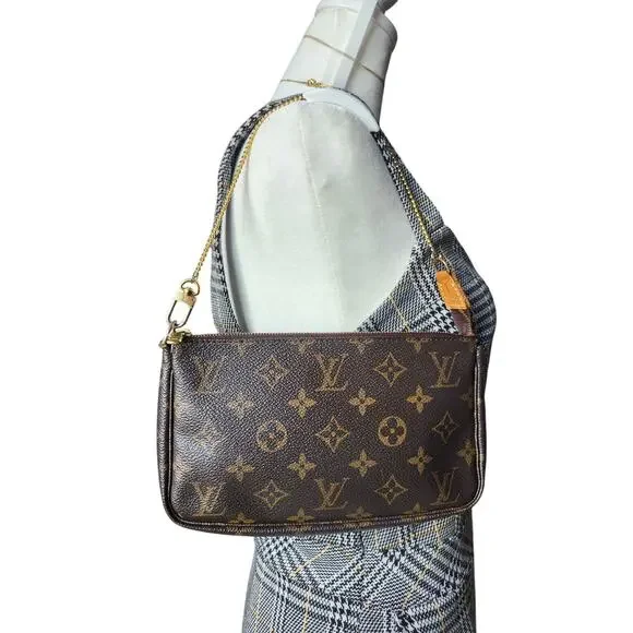 SOLD Louis Vuitton Monogram Pochette Accessoires Shoulder Bag VI0061 Y2K LV - Picture 13 of 14